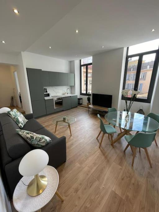 Pepite Place Massena Apartment *